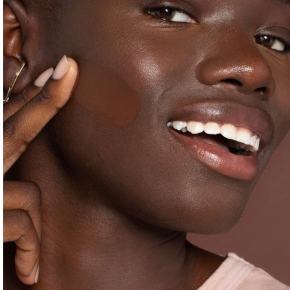 Brand new in box Ilia True Skin Serum Foundation shade SF13 -30ml - Picture 4 of 10